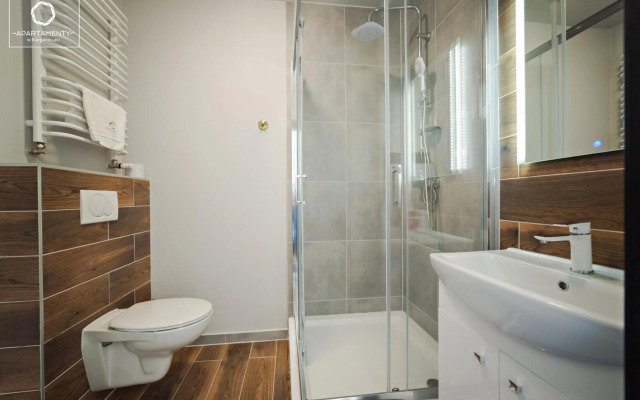 Apartamenty Wonder Home - Komuny Paryskiej 30