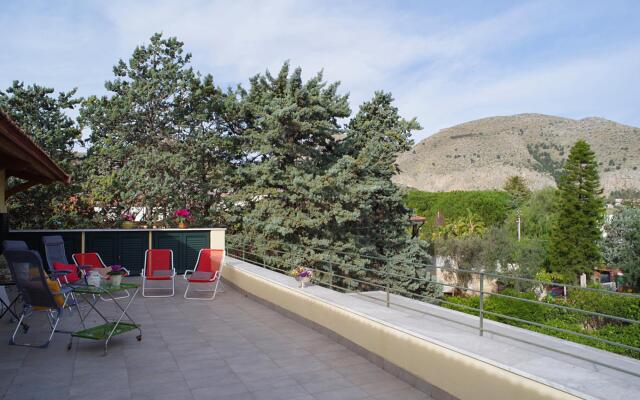 Villa Flores a Mondello by Wonderful Italy