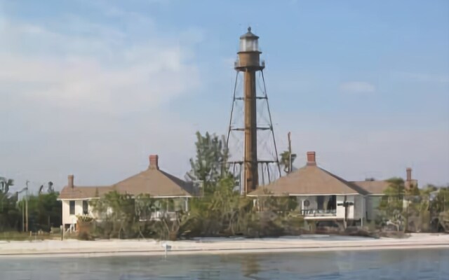 Sanibel Siesta on the Beach Unit 401 2 Bedrooms 2 Bathrooms Condo