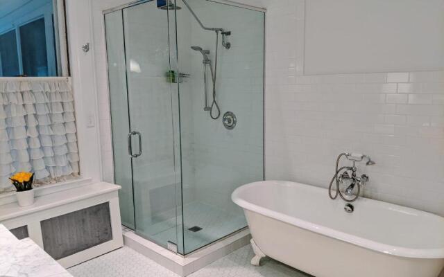 Franklin Manor Bed & Breakfast