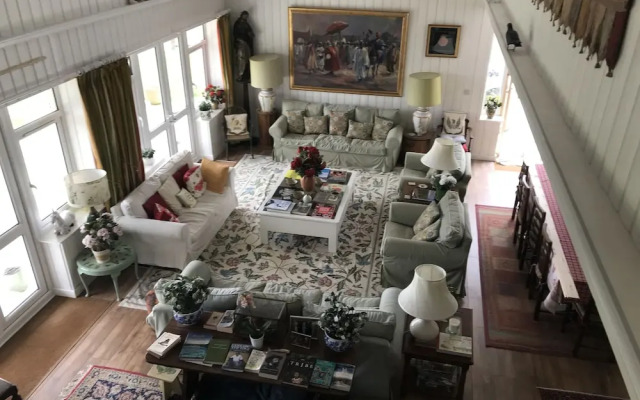 Cabilla Manor