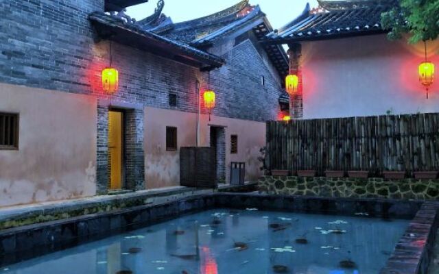 Deng Stone House Pastoral Resort