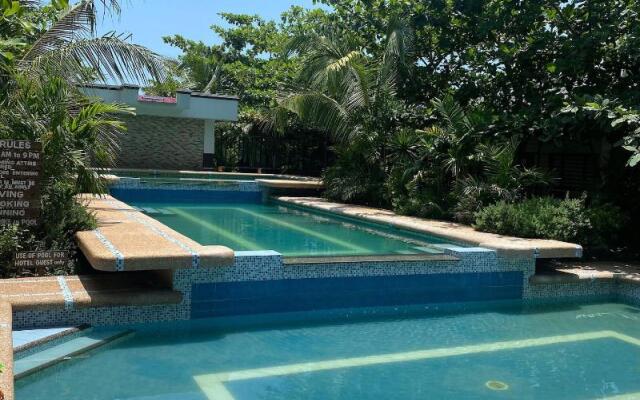 Marand Family Resort