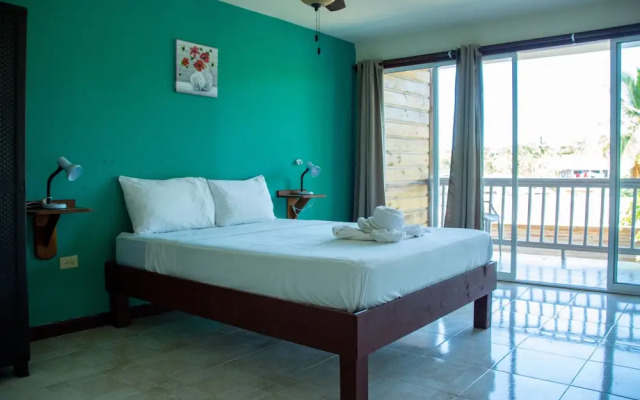 Los Balcones Over The Sea Hotel