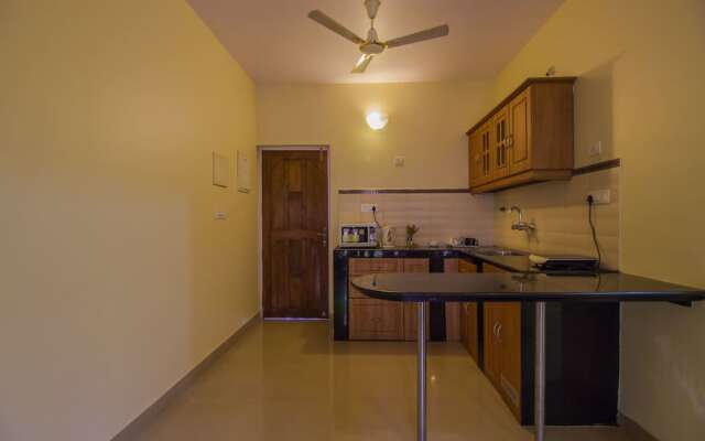 OYO 13256 Home Exotic Pool View 2BHK Varca Beach