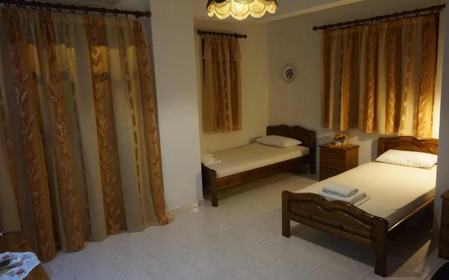Hotel Mary