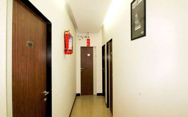 Room Maangta 122 - Andheri East