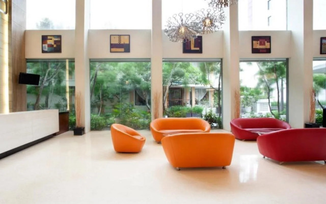 ibis Styles Solo