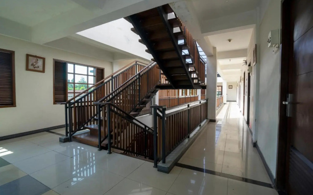 Dago's Hill Hotel