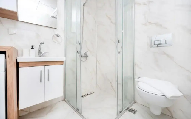 Missafir Modern Flat Near Beach in Muratpasa