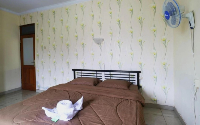 Hotel Arjuna – Guest Rooms – Cisarua