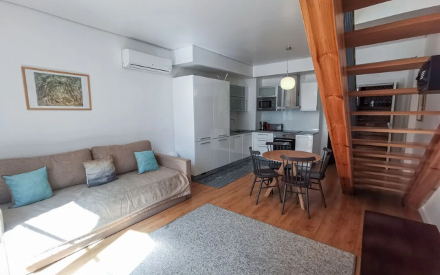 Fanqueiros Apartment