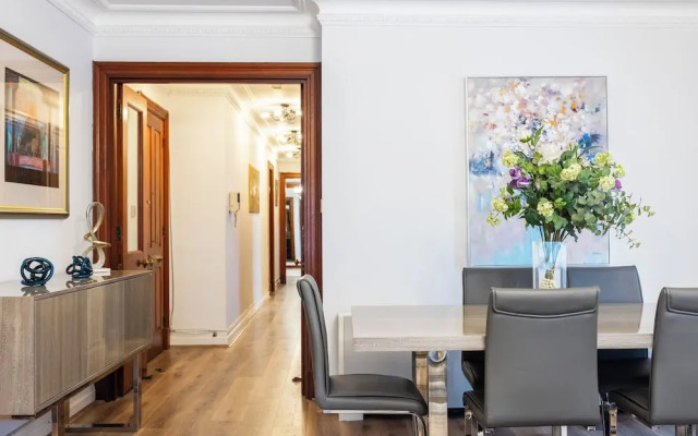 Carlton Court - Mayfair