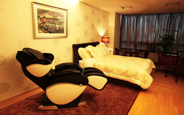 Numberone Guest Hotel