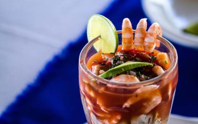 Hotel Arista Bugambilias