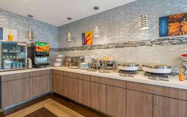 Best Western Hilliard Inn & Suites