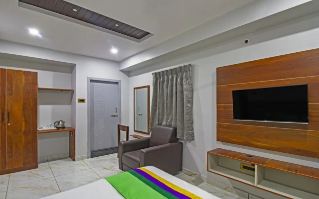 Treebo Abhi Suites, 400 M From Guntur Junction