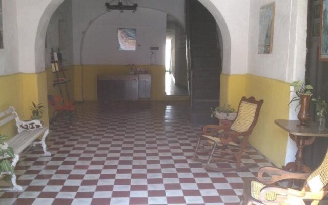 Hotel Sol Colonial