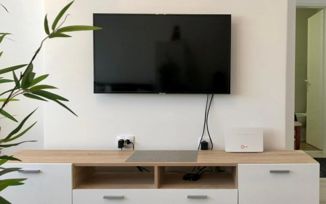 Modern Studio (Institut Majka i Dete)