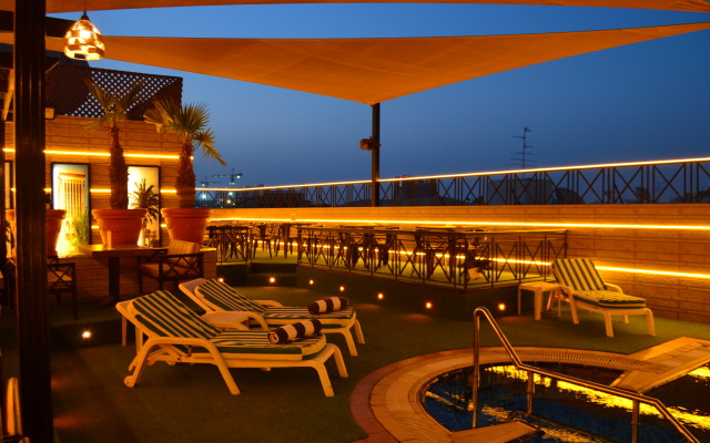 Golden Tulip Deira Hotel