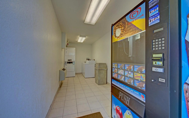 Motel 6 Cocoa Beach, FL