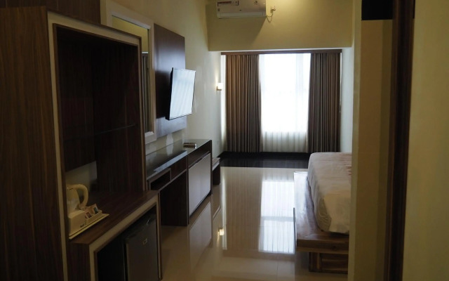 Luminor Hotel Banyuwangi Yos Sudarso by WH