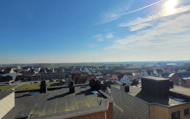 Apartment With Terrace in Middelkerke