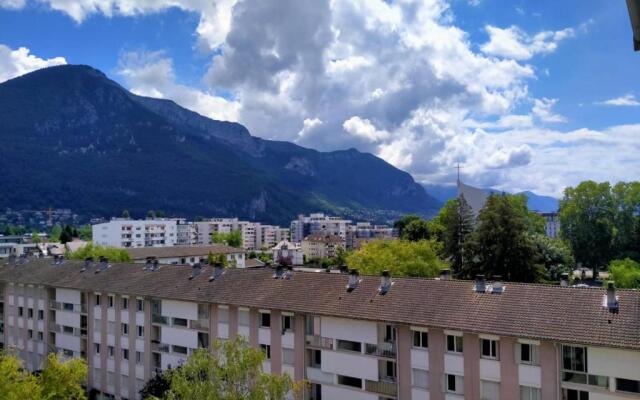 Appartement à 300 m du lac et des commerces