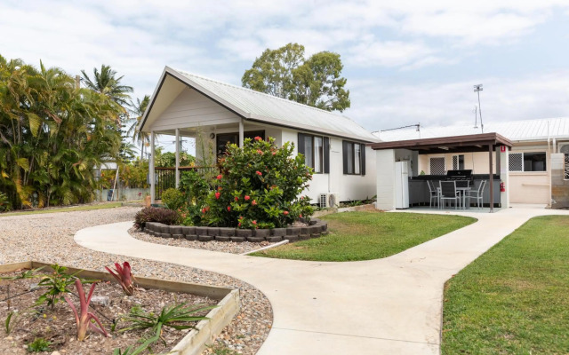 Palm View Holiday Apartments