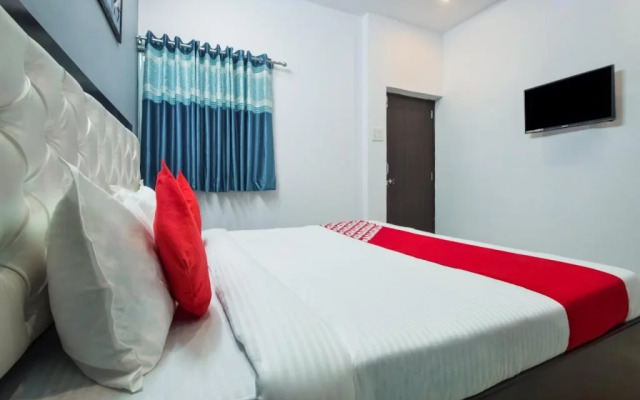 Yash Palace By OYO Rooms