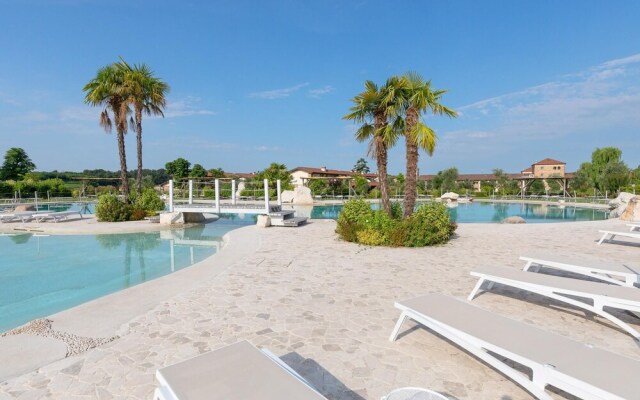 Il Green 6 74 con Piscina by Wonderful Italy