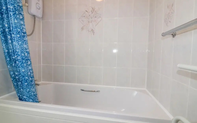 Yellow Sands Apartment 5