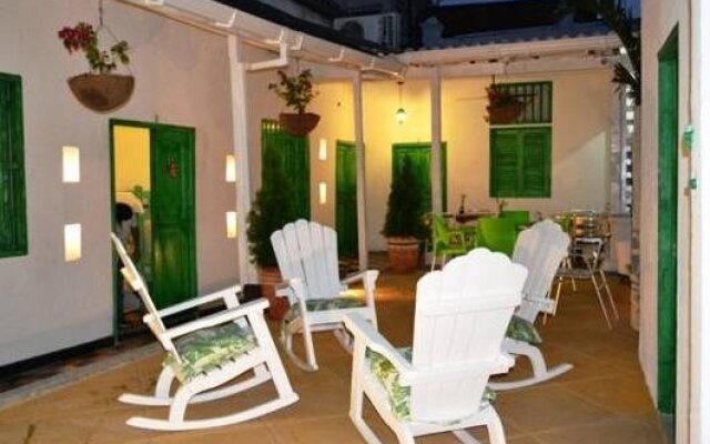 Hostel Green House Coffee Bar