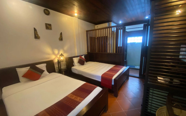 Vangsavath Hotel