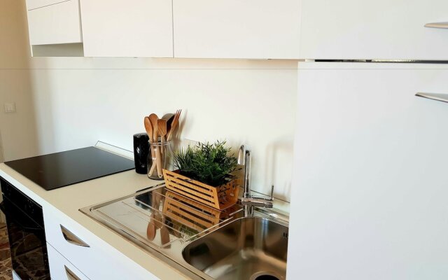 Bright Apartments Desenzano - Cavour Lake View 1