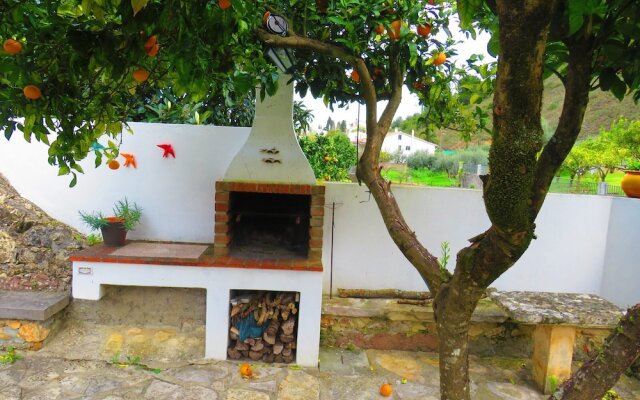 House With 3 Bedrooms in Porto de Mós, With Wonderful Mountain View, P