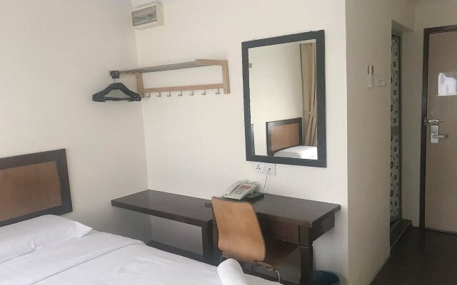 Desa Queenspark Hotel