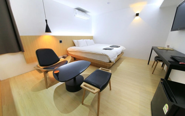 Indeokwon Brownstone