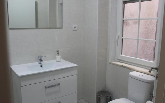 FADO Bairro Alto - SSs Apartments