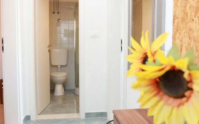 Apartments by the sea Seget Vranjica, Trogir - 10344