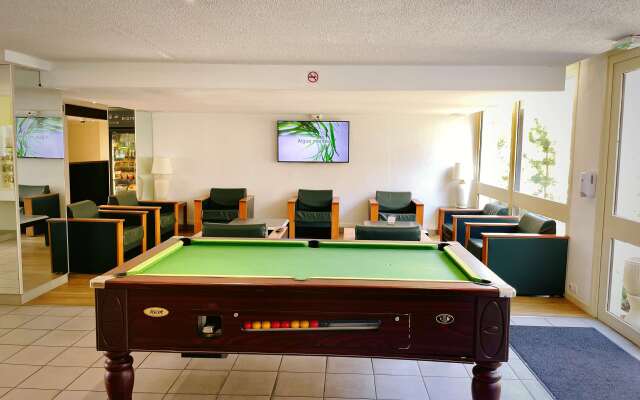 Hotel Kyriad Nemours