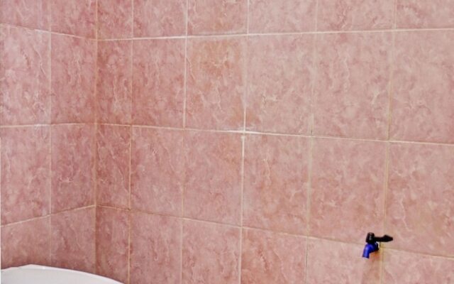 SPOT ON 92916 Batu Mas Homestay Syariah