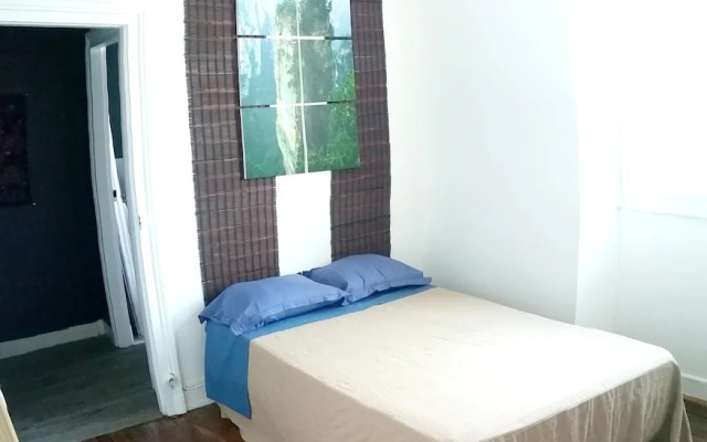 Apartment With one Bedroom in Jumilhac-le-grand, With Wifi