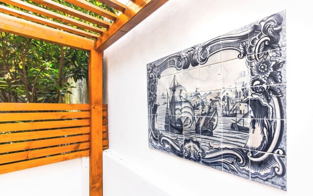 Santos Blue Tiles