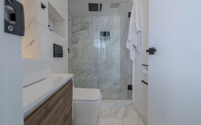 Icon Cibeles heart of La Roma