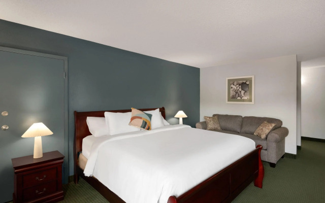 Baymont by Wyndham Salem Roanoke Area