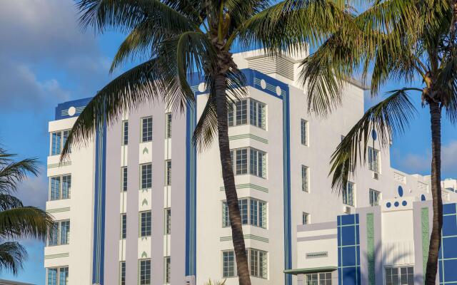 The Gabriel Miami South Beach, Curio Collection by Hilton