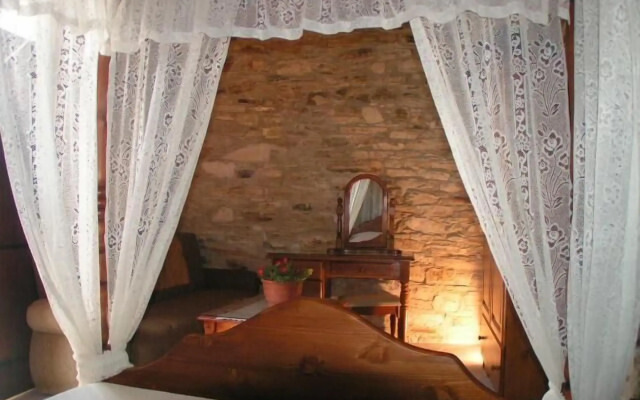 Romios Holiday Apartments