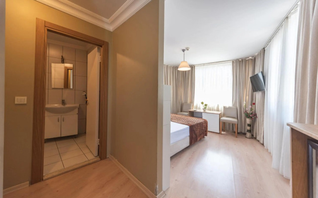 Taya Hatun Hotel