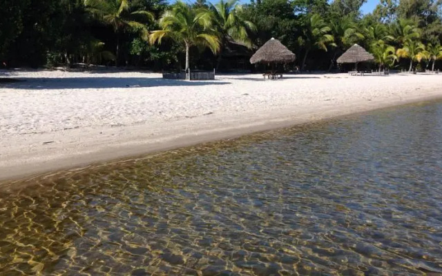 Hotel Pangalanes Jungle Nofy